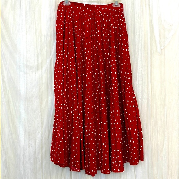 ⭐️ Shein red with white polka dot pleated skirt side zipper wide span bottom L - Picture 1 of 16